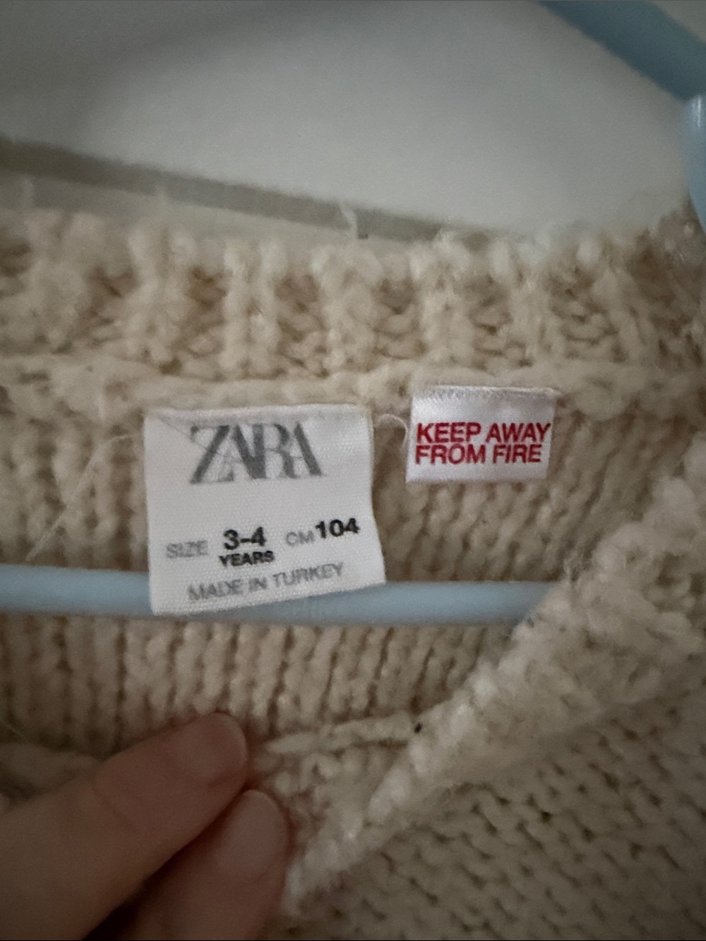 Zara sweater - Picture 2 of 3